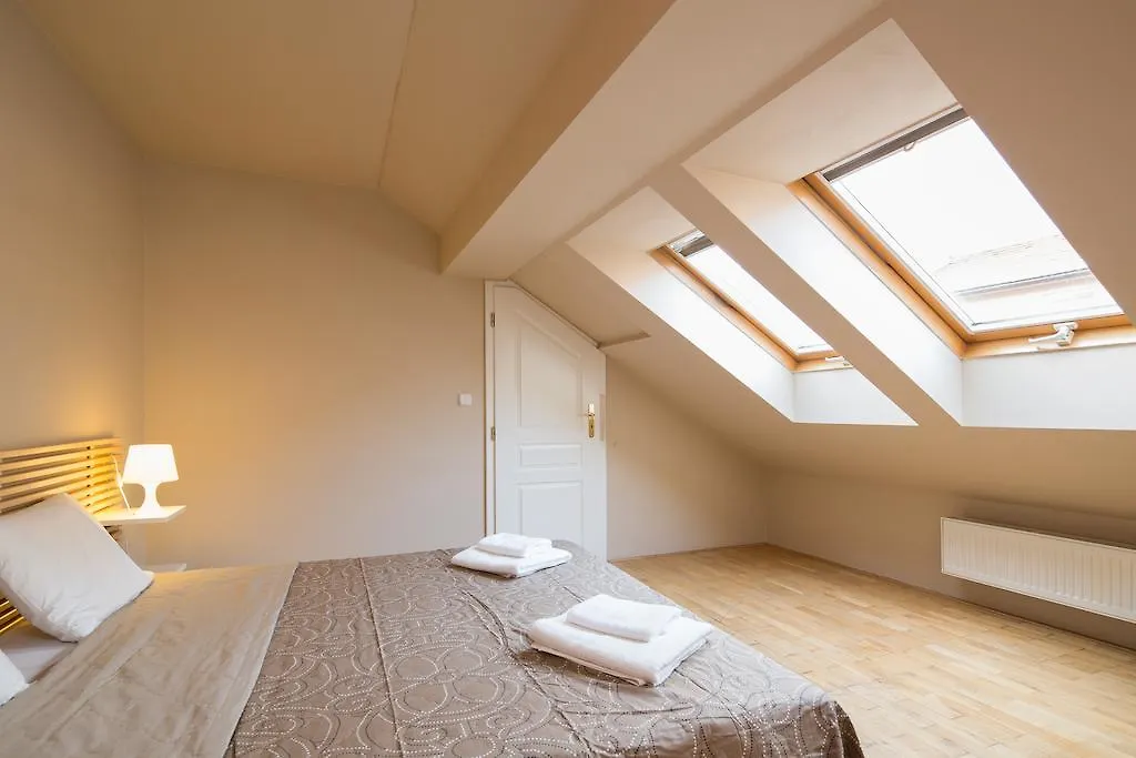Picasso Apartments-1