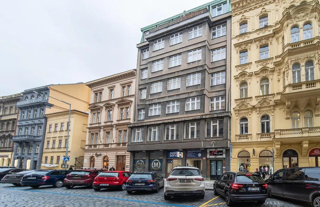 Sunny 2Br Apt. On Wenceslas Square With Paid Parking By Easybnb Premium-1