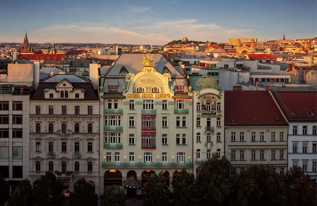 W Prague-1