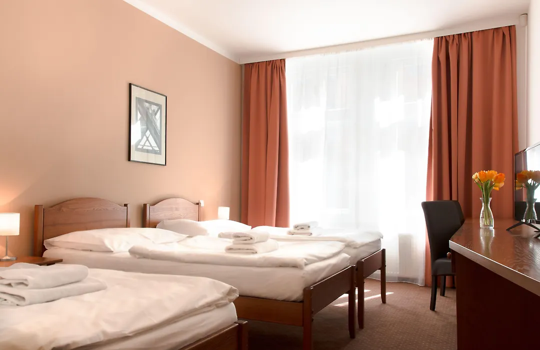 Hotel Karlin-1