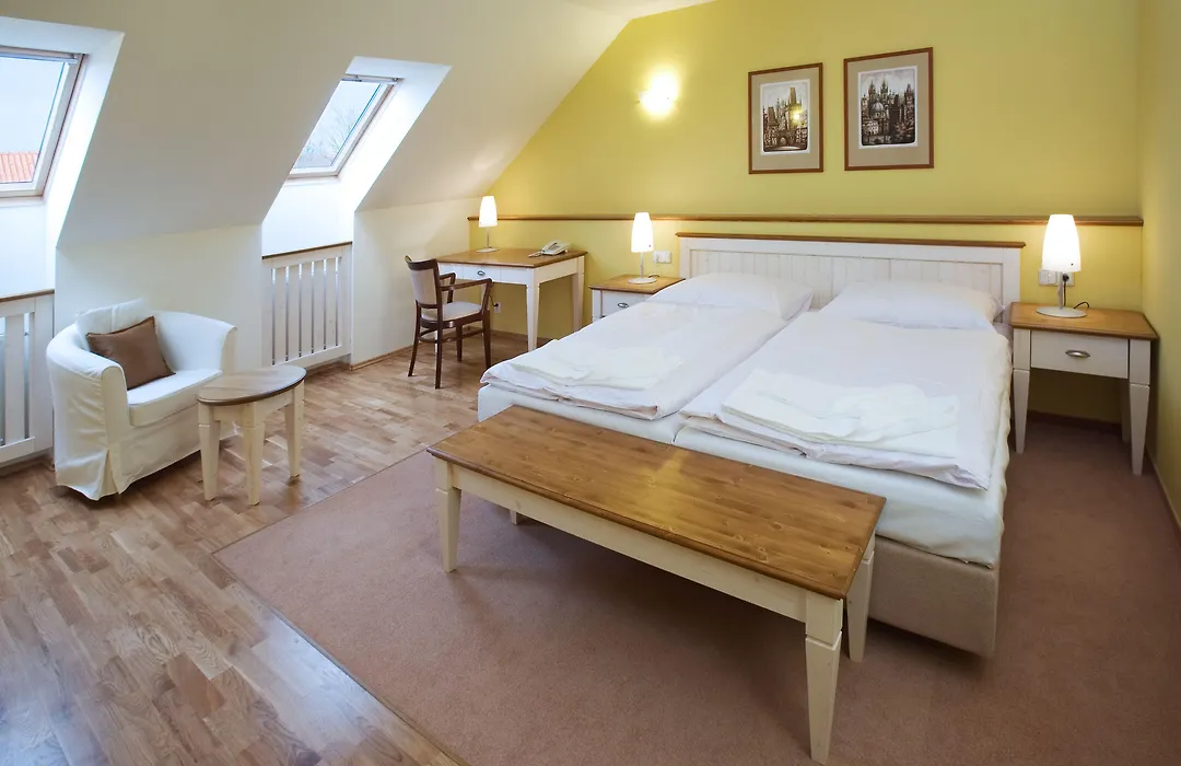 Dolce Villa-1