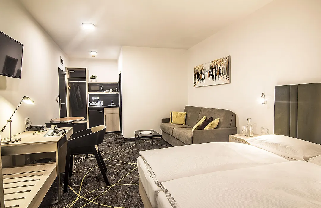 Hotel Valcha-1