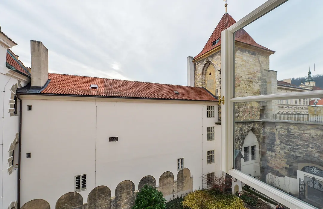 Lazenska N4 Residence-1