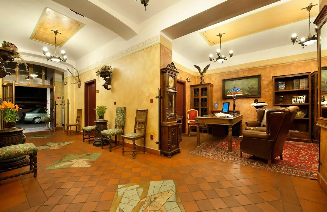 Ea Hotel Jeleni Dvur Prague Castle-1