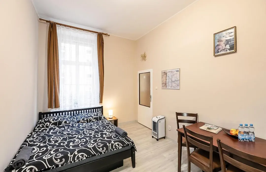 Apartman Letna-1
