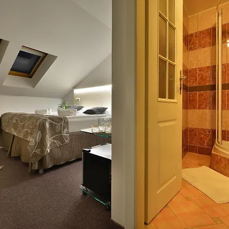 Anette Hotel-2