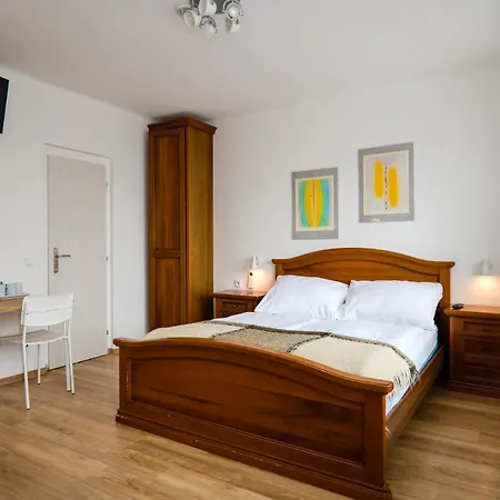 Wellness Vila Bohemia-3