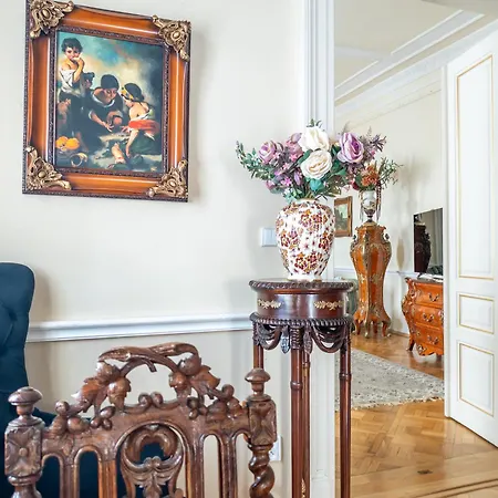 Unique Location With Hot-Tub, Terrace And Garden-3