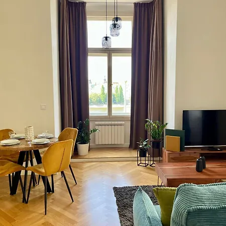 Rašínovo nábřeží - Riverside Residence-2