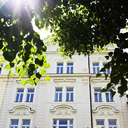 Maximilian Hotel-3