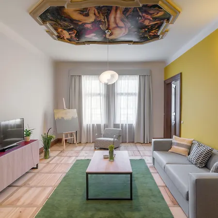 Art House Apartments By Adrez-3