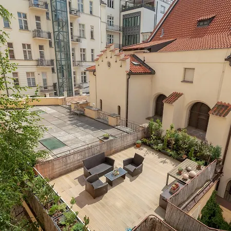 Mordecai 12 Apartments By Adrez-2
