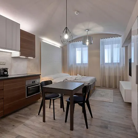Aparthotel Rimska 14-2