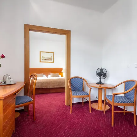 Hotel Harmony-2