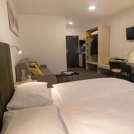 Hotel Valcha-3