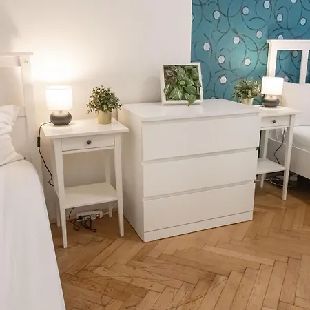 Apartments With 2 Bathrooms-3