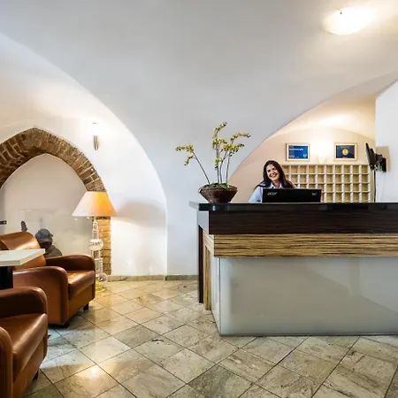 Hotel Metamorphis-2