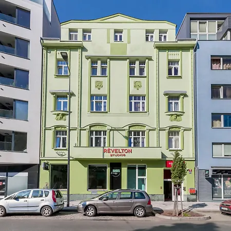 Revelton Studios Prague-3