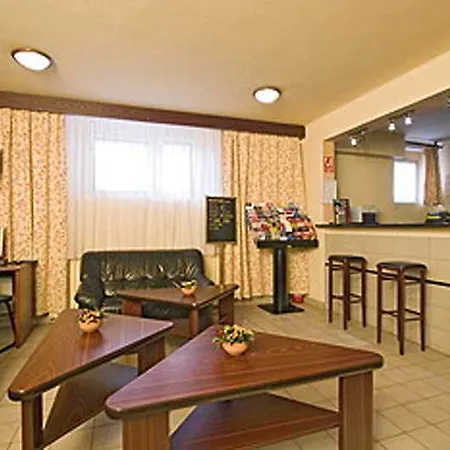 Hotel Stirka-3