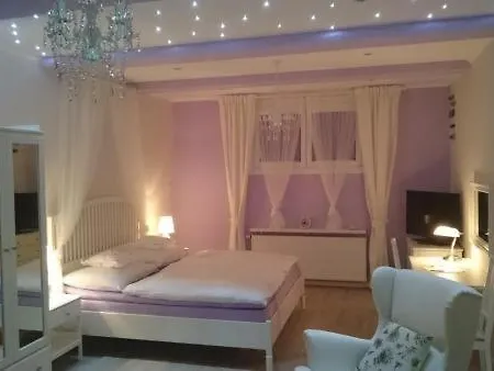 Excellent Romantic-3