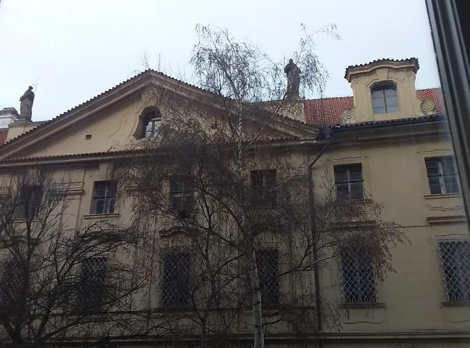 Mercy Street Apartment Prag