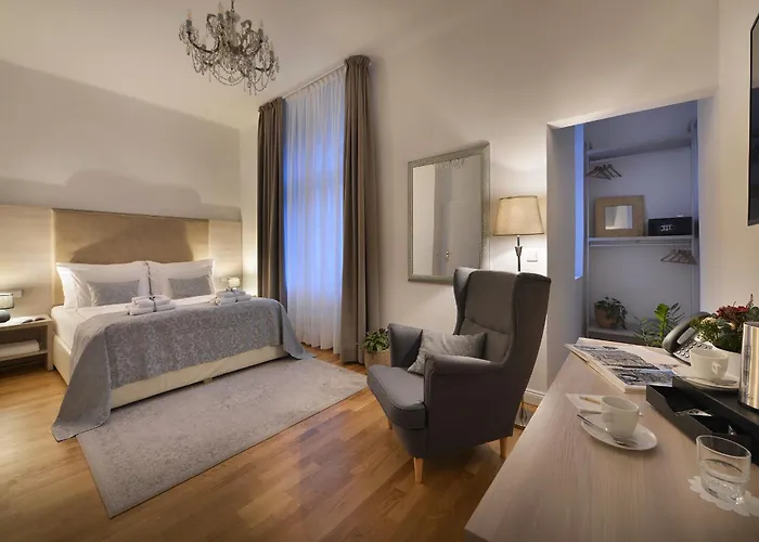 Old Town Residence By Little King Prag