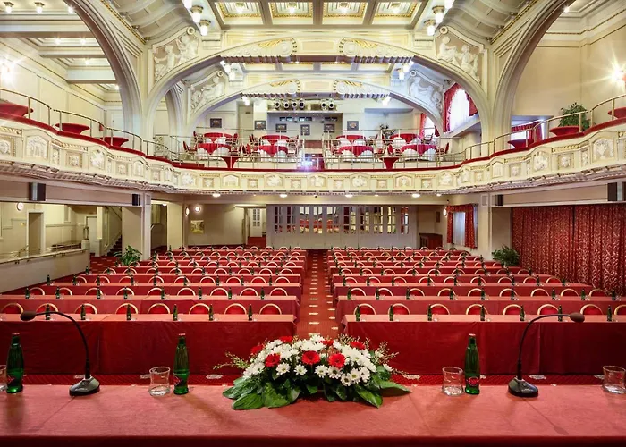 Ambassador Zlata Husa Prag