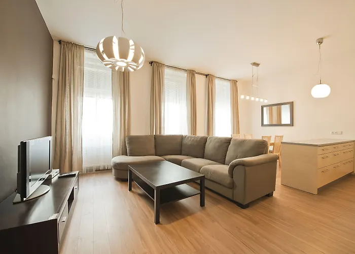 Downtown Suites Kodanska Praga