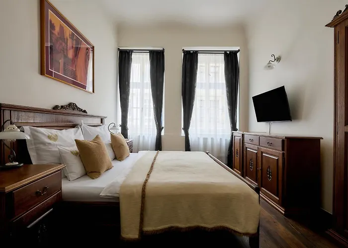 Hotel Residence U Cerneho Orla Prag